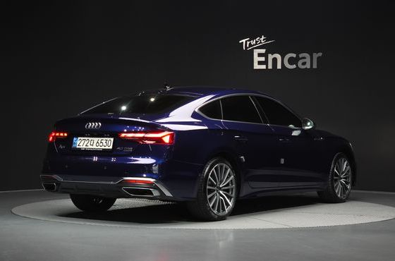 Audi A5 40 TFSI Quattro Premium Sportback — пробег 62 580 км — фото 2 из 5