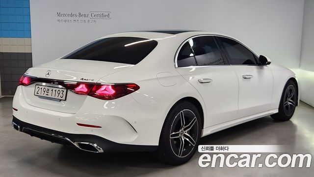 Mercedes-Benz E-Class из Кореи Encar
