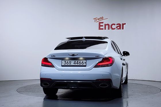 Genesis G70 2.0T Sport Package — пробег 101 130 км — фото 4 из 5