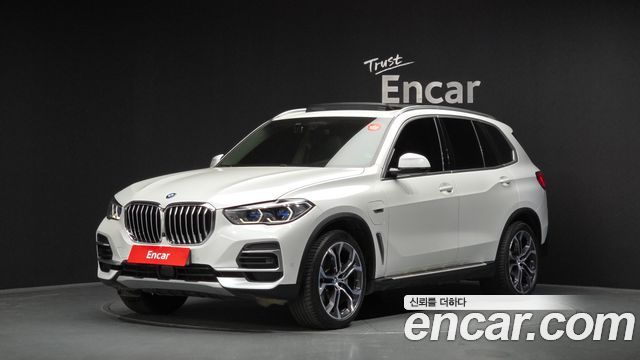 BMW X5 xDrive 45e xLine — пробег 86 742 км — фото 1 из 5
