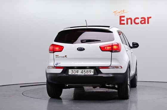 Kia Sportage Diesel 2WD Trendy — пробег 66 117 км — фото 4 из 5