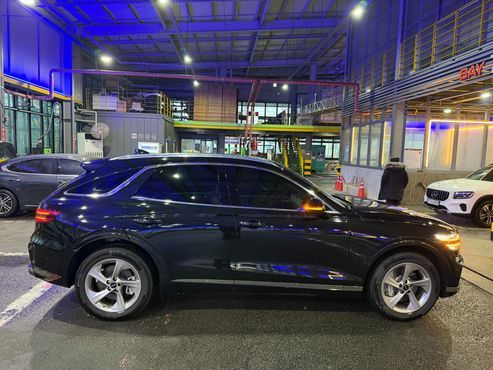 Genesis GV70 2.5T Gasoline AWD — пробег 29 583 км — фото 4 из 5