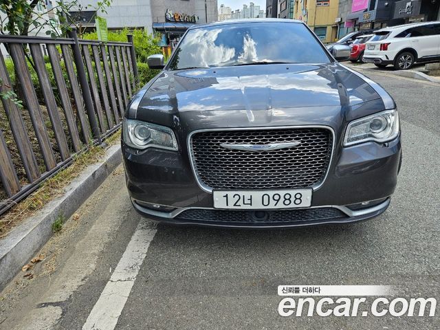 Chrysler 300C из Кореи Encar