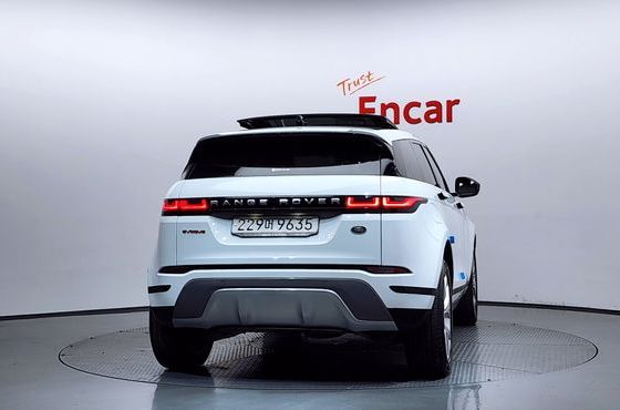 Land Rover Range Rover Evoque P250 SE — пробег 37 877 км — фото 4 из 5
