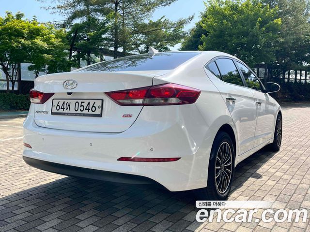 Hyundai AVANTE из Кореи Encar