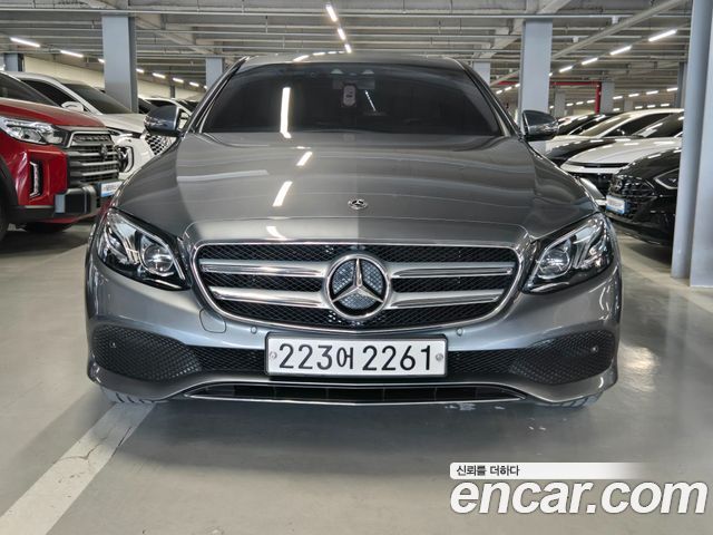 Mercedes-Benz E-Class из Кореи Encar