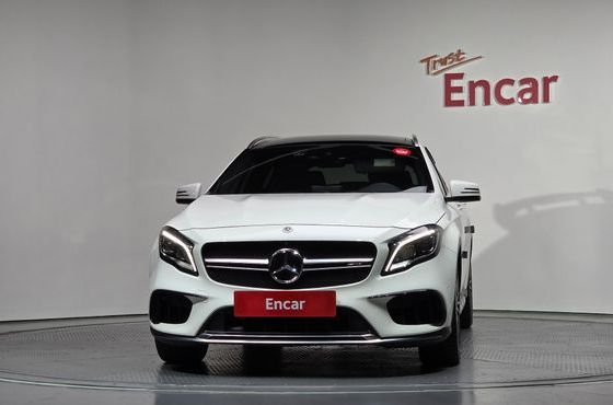 Mercedes-Benz GLA-Class GLA45 AMG 4MATIC — пробег 65 711 км — фото 3 из 5