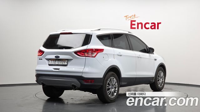 Ford Kuga из Кореи Encar