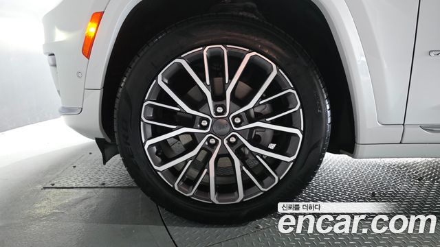 Jeep Cherokee из Кореи Encar