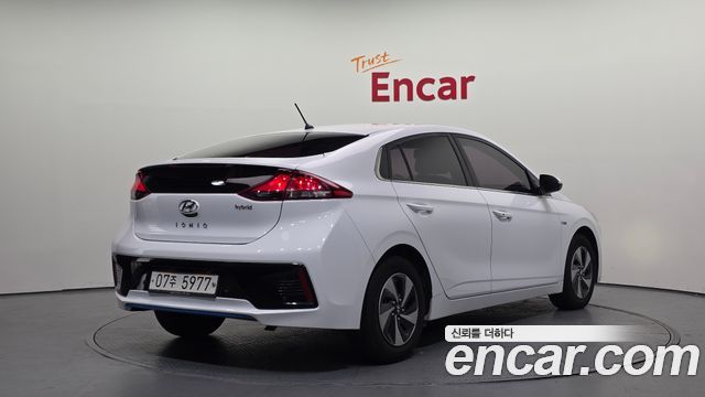 Hyundai Ioniq N — пробег 166 180 км — фото 2 из 5