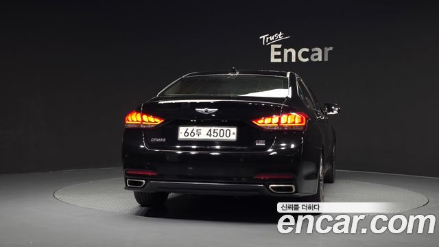 Hyundai Genesis из Кореи Encar