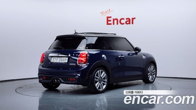 Mini Cooper Seven Edition 3rd — пробег 65 033 км — фото 2 из 5