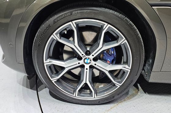 BMW X6 xDrive40i M Sport — пробег 47 125 км — фото 5 из 5