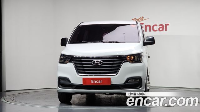 Hyundai Starex 4WD Wagon 12-Seater Modern — пробег 68 796 км — фото 3 из 5