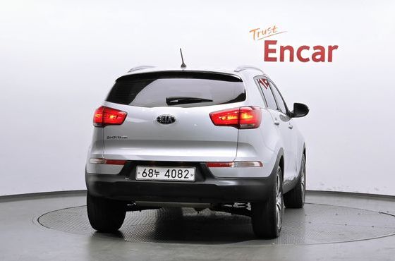 Kia Sportage Diesel 2WD Trendy — пробег 96 765 км — фото 4 из 5