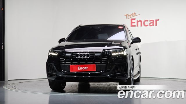 Audi Q7 55 TFSI Quattro Premium — пробег 30 970 км — фото 3 из 5