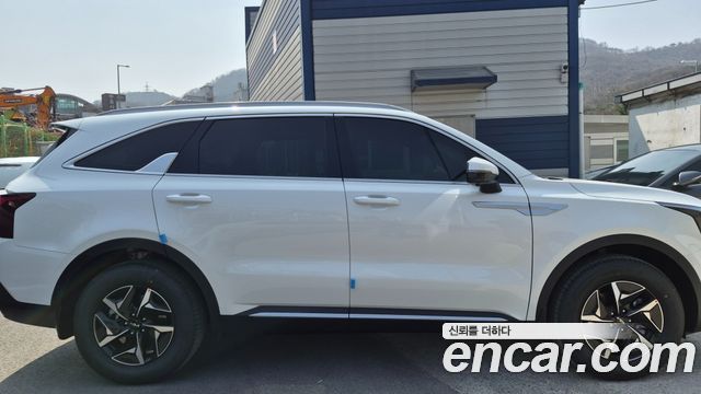 Kia Sorento HEV 1.6 2WD Noblesse — пробег 1 200 км — фото 3 из 5