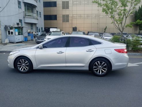Hyundai Grandeur HG240 Luxury — пробег 137 500 км — фото 3 из 5