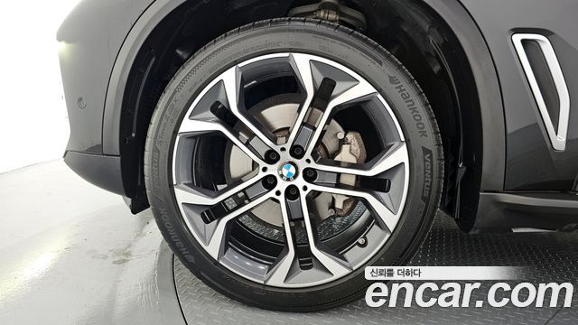 BMW X5 xDrive 40i M Sport — пробег 62 569 км — фото 5 из 5