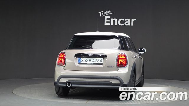 Mini Cooper из Кореи Encar