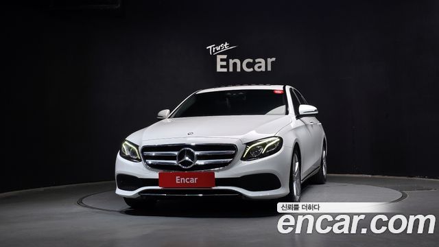 Mercedes-Benz E-Class из Кореи Encar