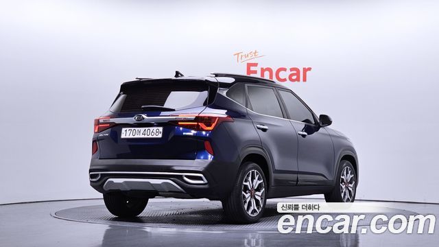Kia Seltos из Кореи Encar
