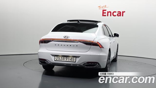 Hyundai Grandeur из Кореи Encar
