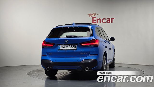 BMW X1 xDrive 20i M Sport — пробег 65 606 км — фото 4 из 5