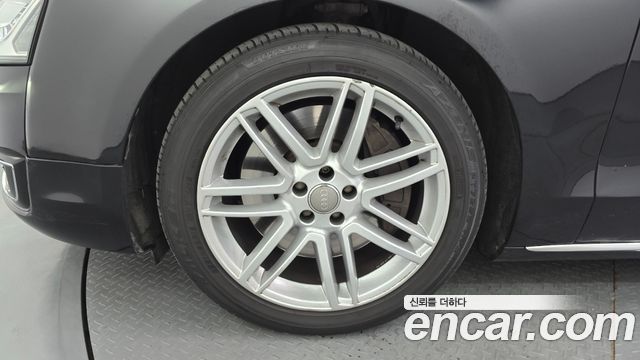 Audi A8 60 TDI Quattro D4 — пробег 164 818 км — фото 5 из 5