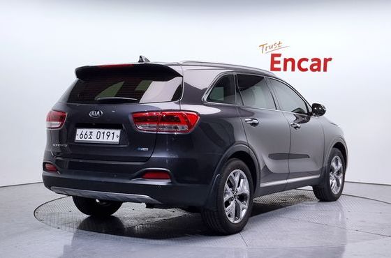 Kia Sorento Diesel 2.0 2WD Prestige — пробег 131 855 км — фото 2 из 5