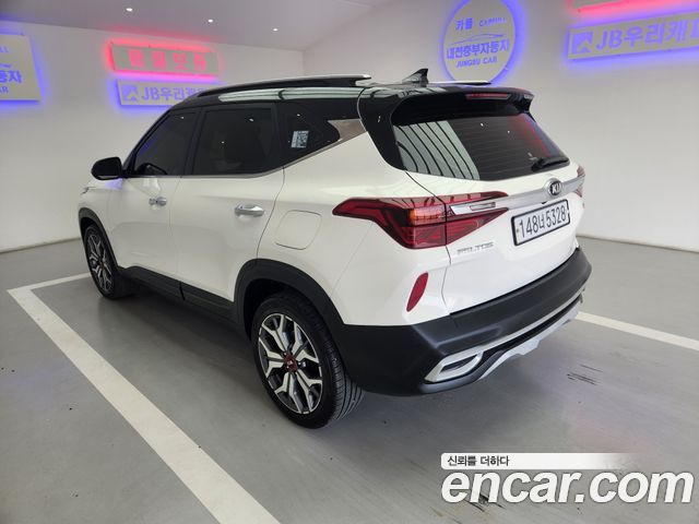 Kia Seltos из Кореи Encar