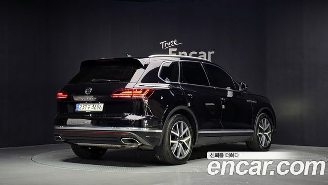Volkswagen Touareg из Кореи Encar