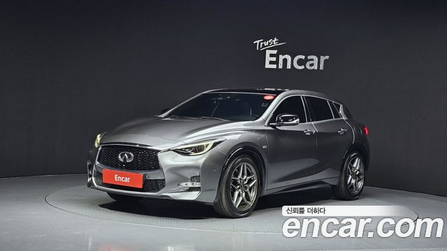 Infiniti Q30 из Кореи Encar