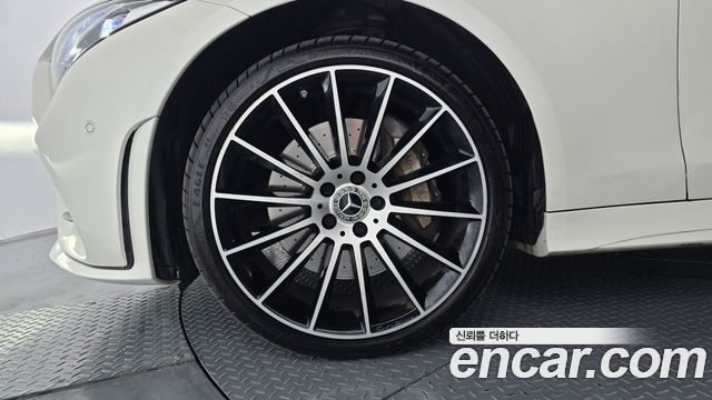 Mercedes-Benz CLS-Class из Кореи Encar