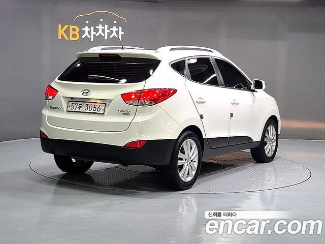 Hyundai Tucson Diesel 2WD LX20 Luxury — пробег 122 522 км — фото 3 из 5