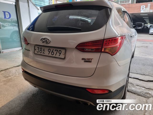 Hyundai Santafe Diesel(e-VGT) 2.0 4WD Exclusive — пробег 168 700 км — фото 4 из 5