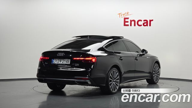 Audi A5 40 TFSI Quattro Sportback — пробег 37 034 км — фото 2 из 5