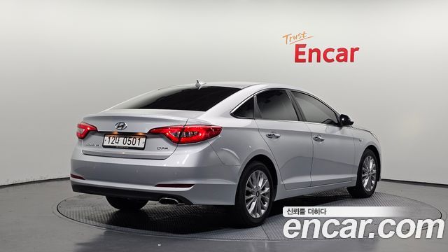 Hyundai Sonata 2.0 Style Special — пробег 124 538 км — фото 2 из 5