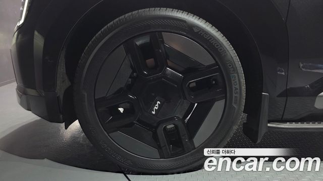 Kia EV9 из Кореи Encar