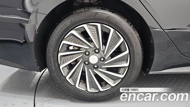 Hyundai Sonata Premium Millennial — пробег 84 021 км — фото 5 из 5