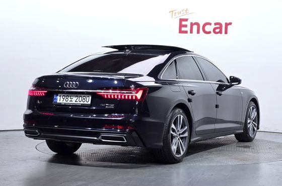 Audi A6 45 TFSI Quattro Premium — пробег 57 452 км — фото 2 из 5