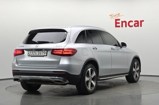 Mercedes-Benz GLC-Class GLC300 4MATIC — пробег 150 684 км — фото 2 из 5