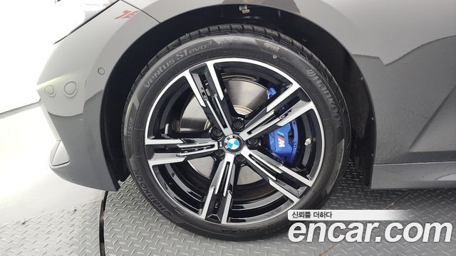 BMW 3-Series из Кореи Encar