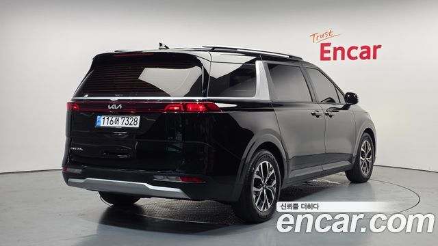 Kia Carnival Gasoline 9-Seater Prestige — пробег 70 908 км — фото 2 из 5