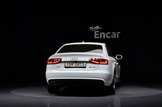 Audi A4 30 TDI Dynamic B8 — пробег 78 434 км — фото 4 из 5