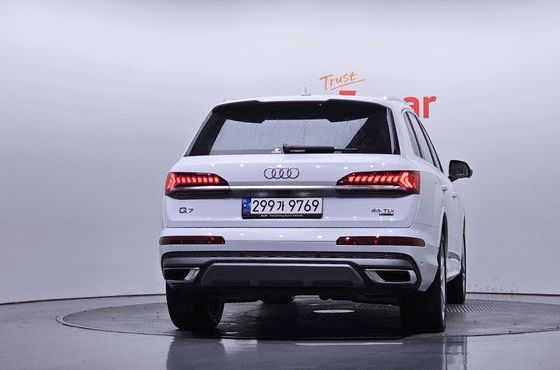 Audi Q7 45 TDI Quattro Premium — пробег 57 617 км — фото 4 из 5