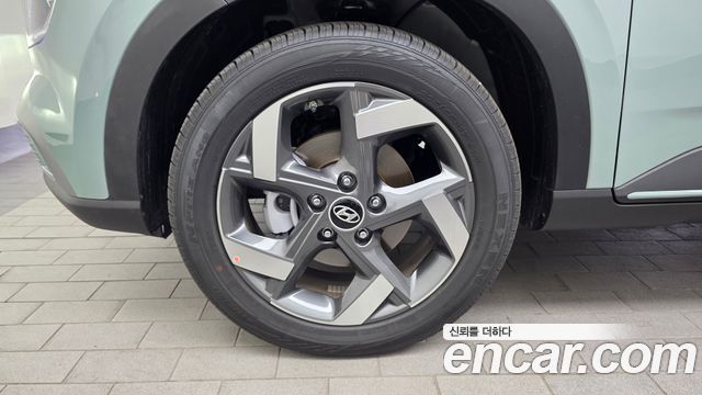 Hyundai Venue из Кореи Encar