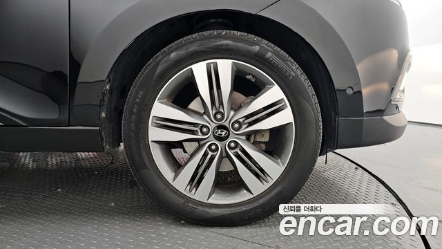 Hyundai Tucson из Кореи Encar