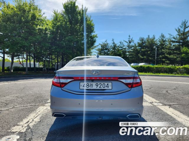 Hyundai Grandeur из Кореи Encar