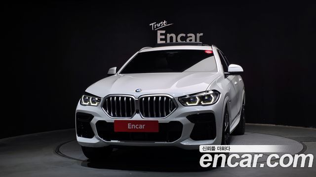 BMW X6 xDrive40i M Sport — пробег 34 785 км — фото 3 из 5